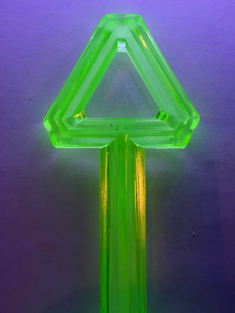 Art Deco Uranium Glass Vaseline Green Salt & Pepper Shakers W/ Caddy Antique - Picture 9 of 15